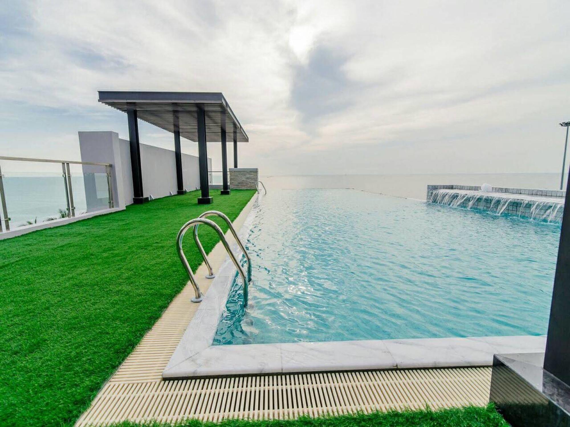 Panitar Haus Chonburi Exterior foto