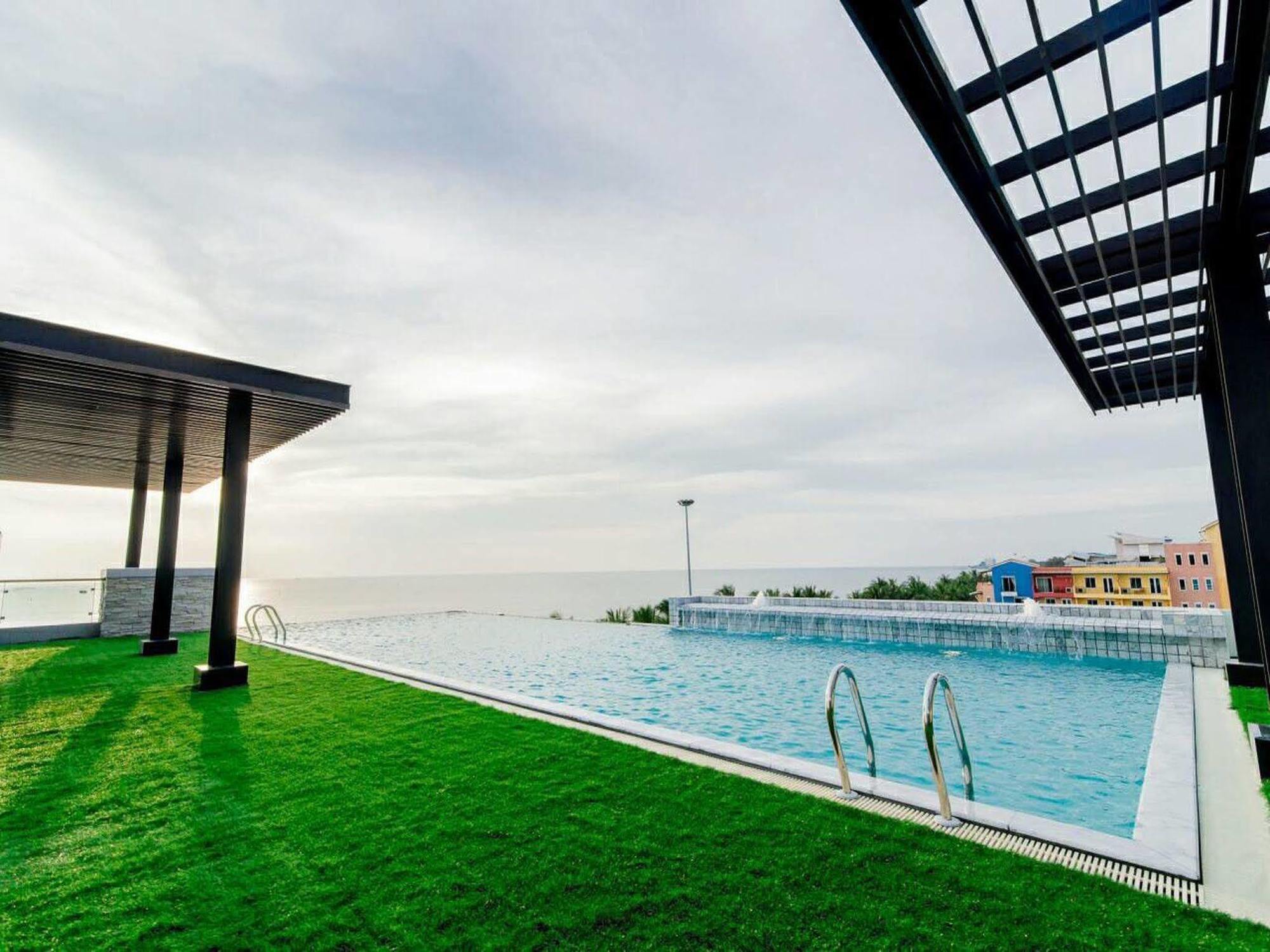Panitar Haus Chonburi Exterior foto