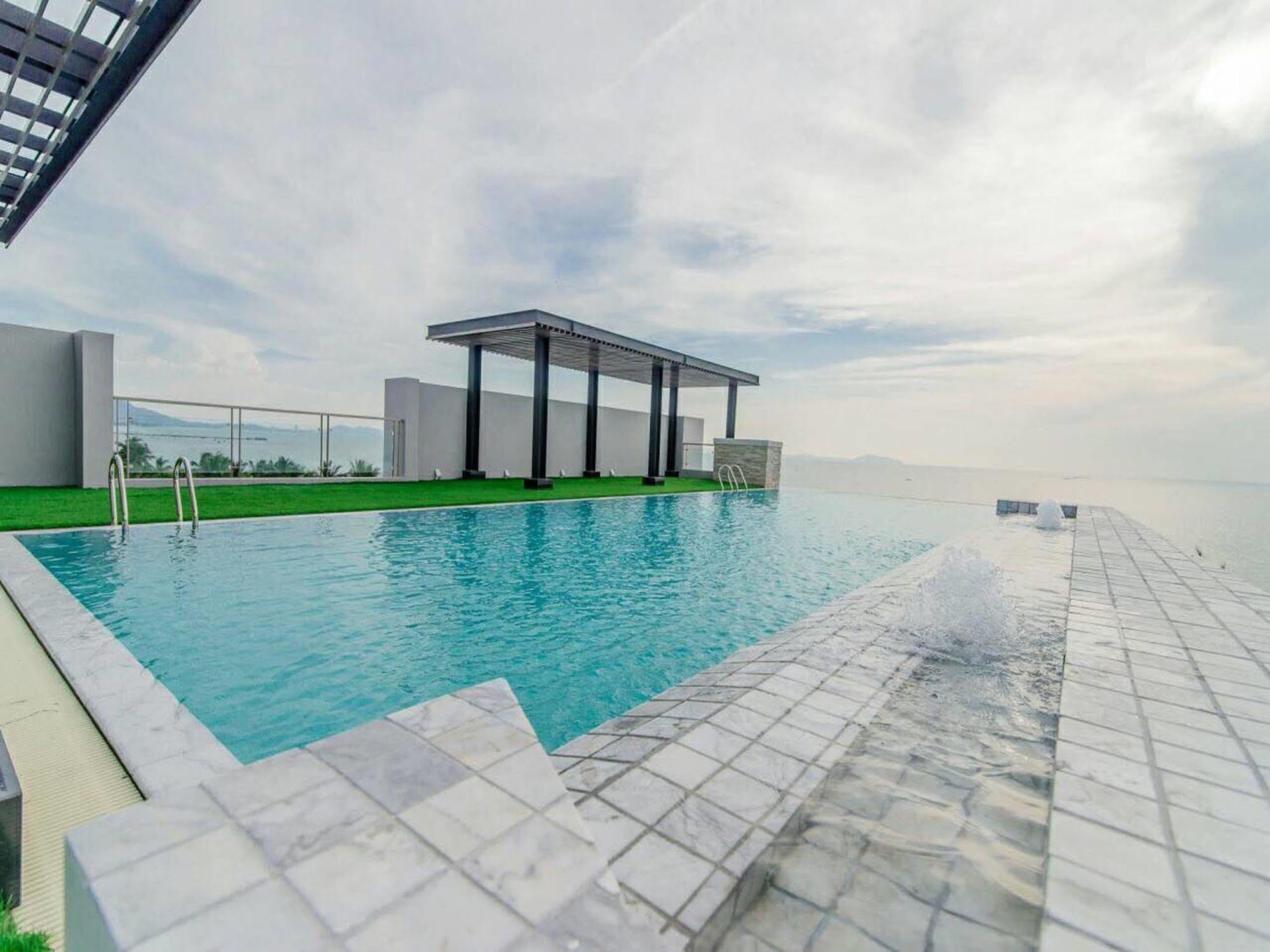 Panitar Haus Chonburi Exterior foto