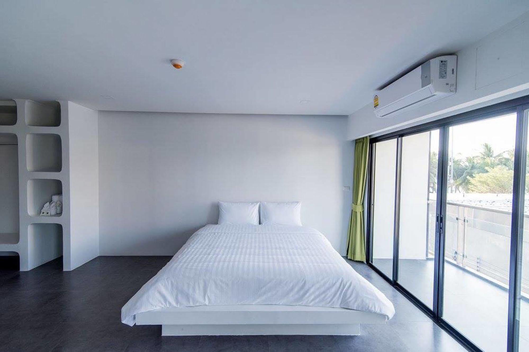 Panitar Haus Chonburi Exterior foto